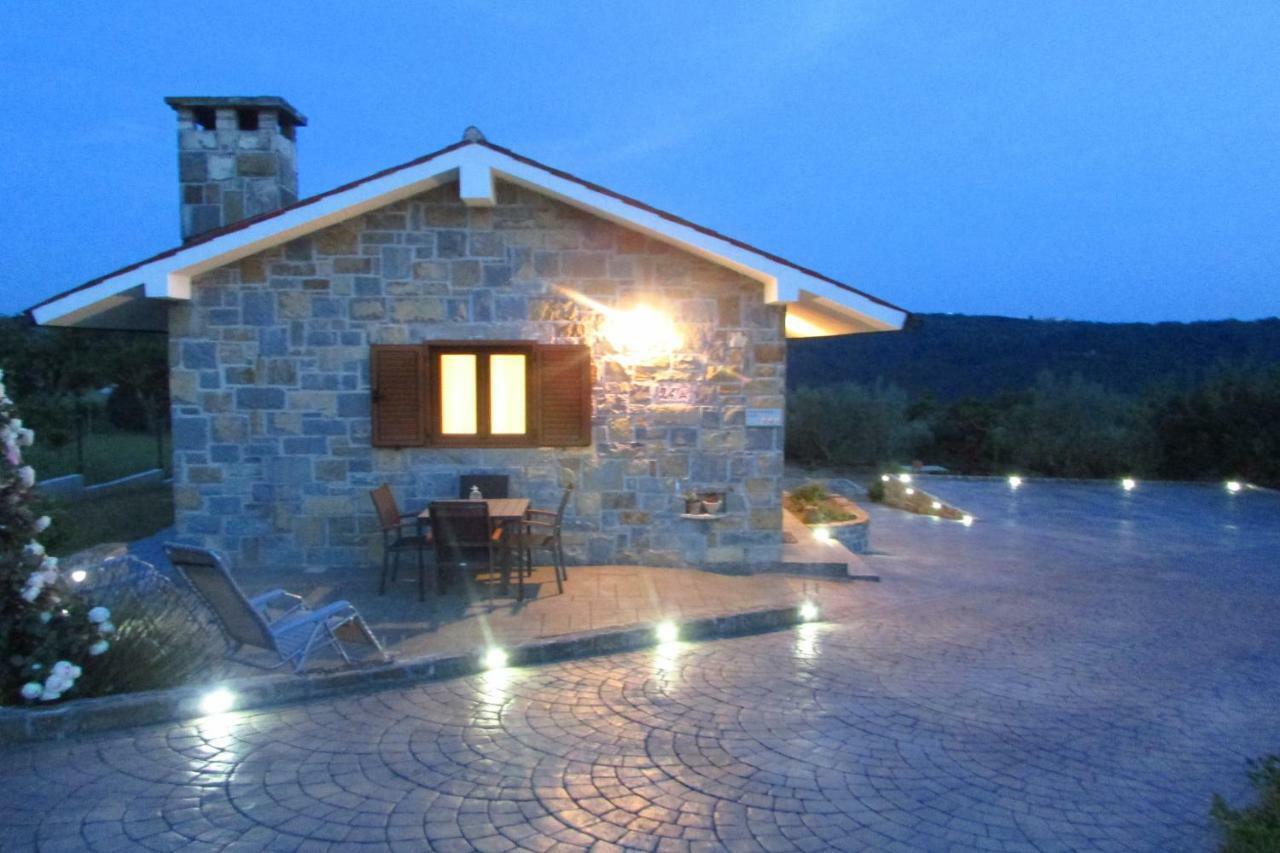 Holiday House Ida Marezige Zewnętrze zdjęcie